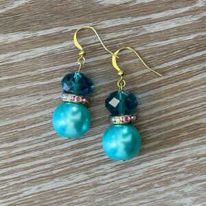 NWT Beautiful Beaded Dangle Pierced Earrings Turquoise Glass Pearls Faceted Bead